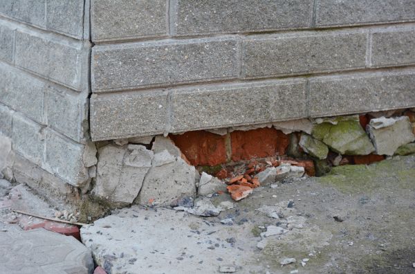 Cost of Foundation Settlement Repair in Oceanside